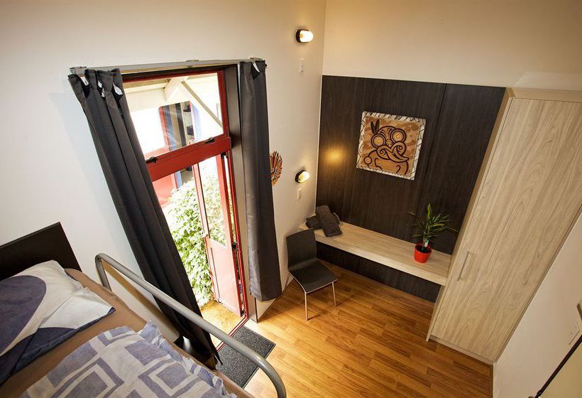 Hostel Stables Lodge Backpackers 10