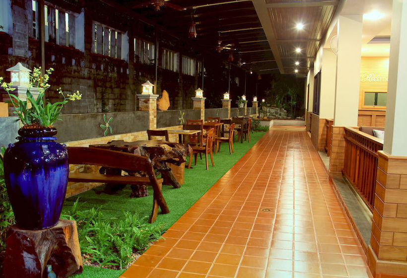 Baan Sailom Hotel Phuket 11