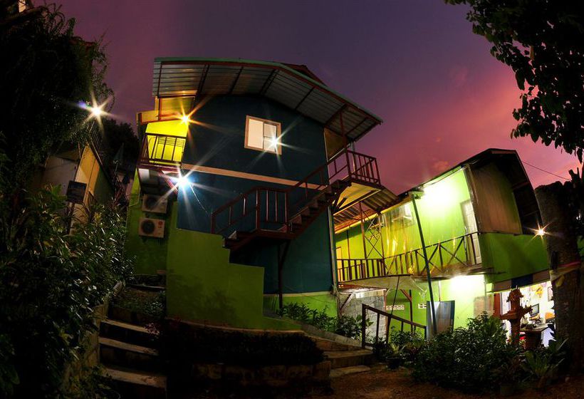 Hotel Phi Phi Sand Sea House 4