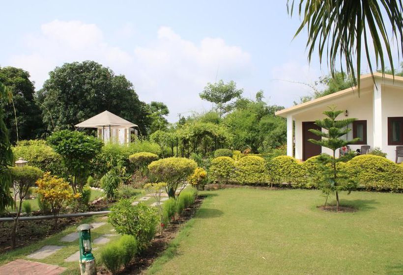 Hotel Oyo Premium Near Jhirna Road Corbett 8