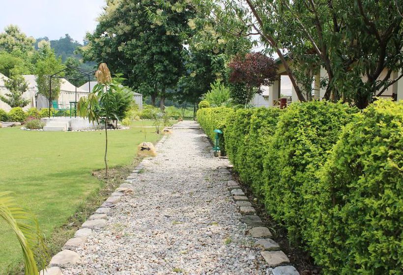 Hotel Oyo Premium Near Jhirna Road Corbett 9