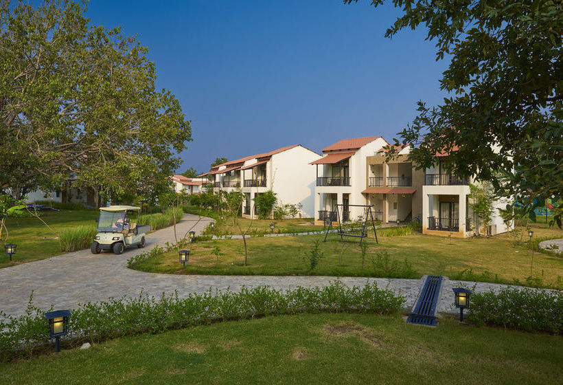 Hotel Club Mahindra Kanha 7