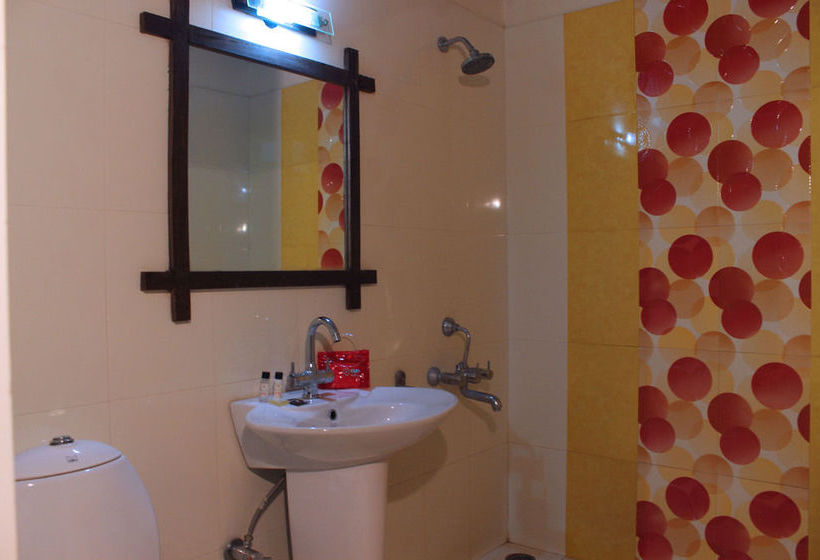 Hotel Oyo Rooms Corbett Dhela 1