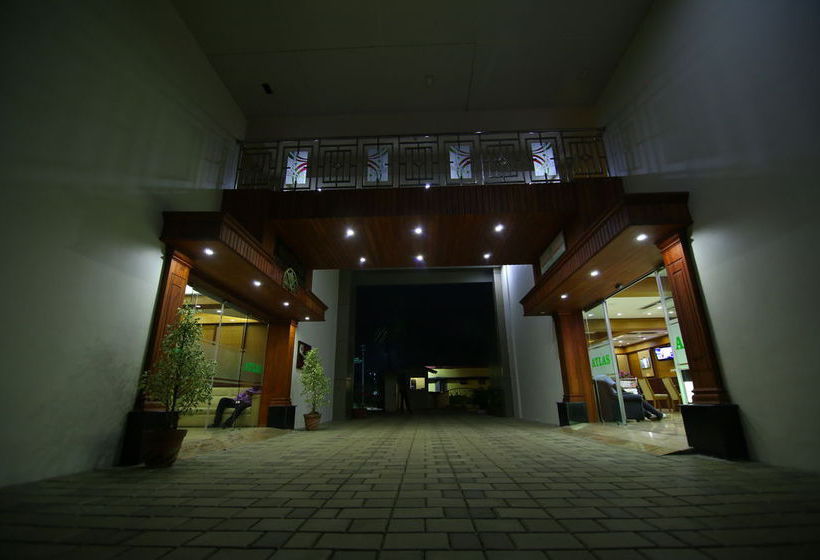 Atlas Airport Hotel Apartment 15