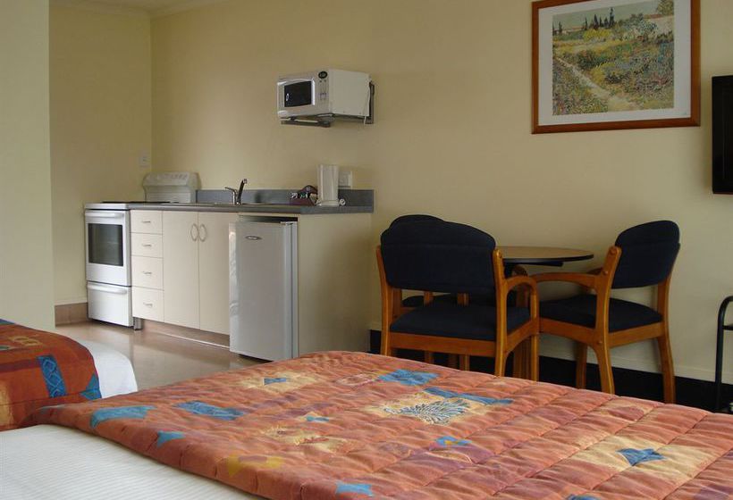 Motel The Peaks Motor Inn 3