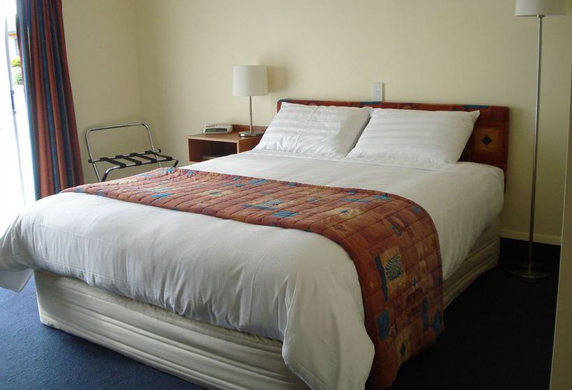 Motel The Peaks Motor Inn 4