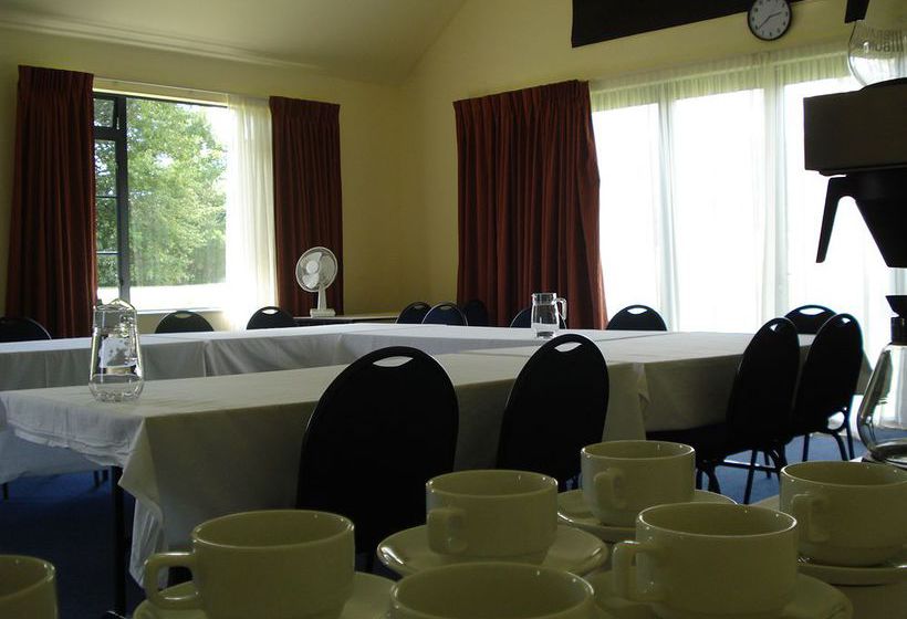 Motel The Peaks Motor Inn 5