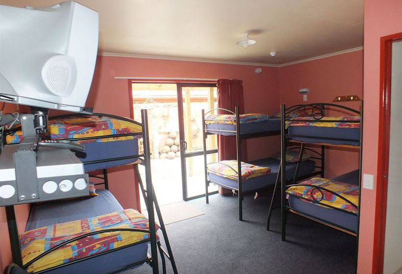 Chateau Franz Hostel South Island