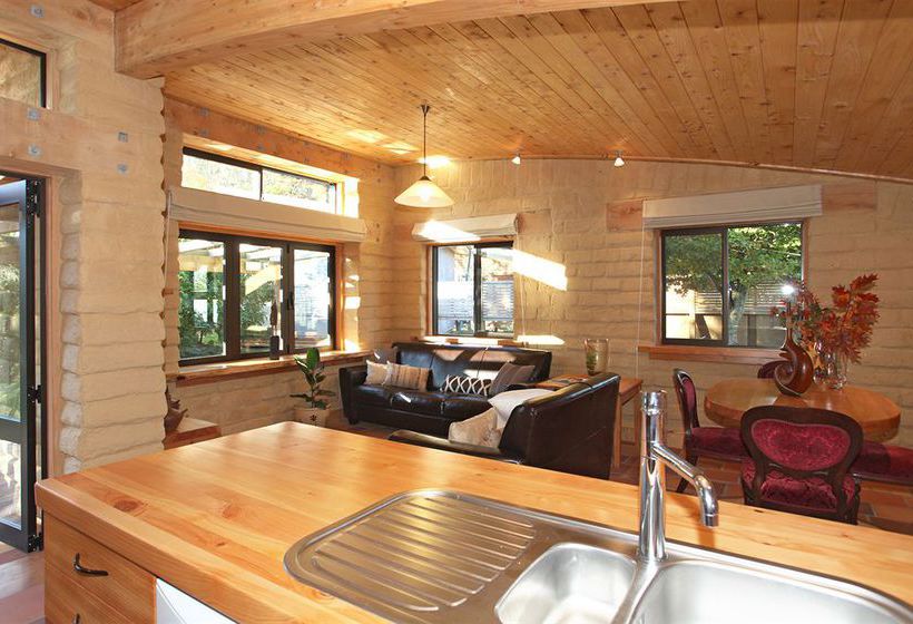 Bed and Breakfast Earthstead Villas 14