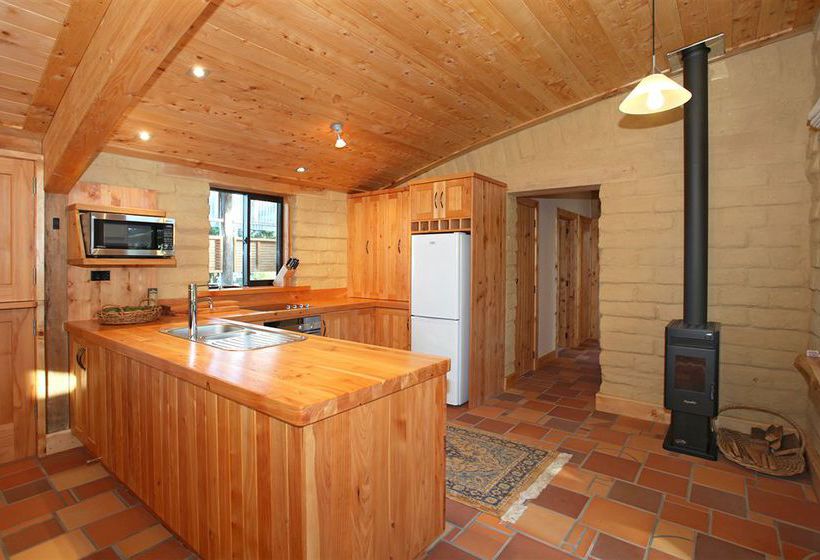 Bed and Breakfast Earthstead Villas 2