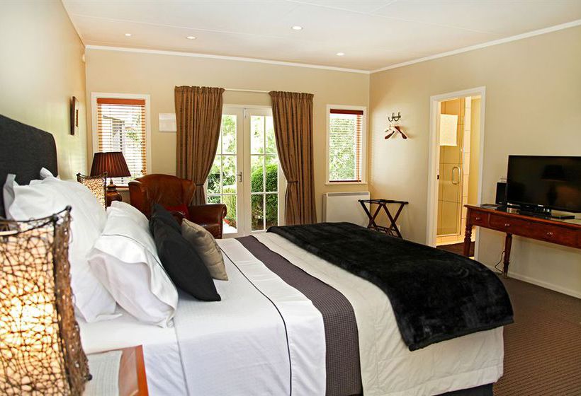 Bradleys Garden Bed & Breakfast 2