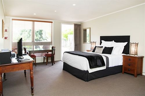 Bradleys Garden Bed & Breakfast 8