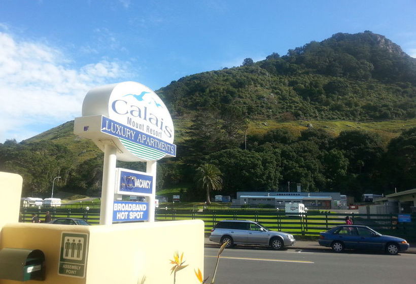 Calais Mount Resort 2