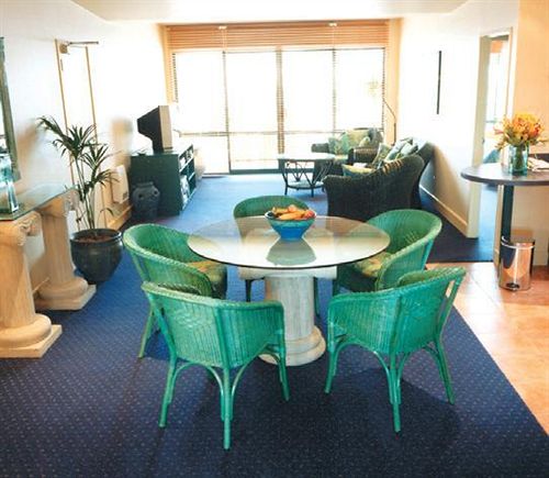 Calais Mount Resort 5