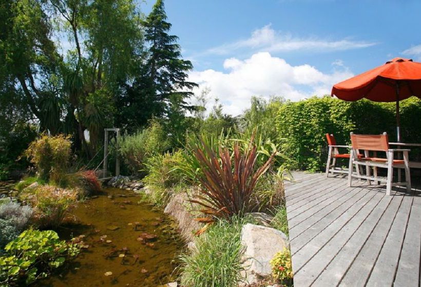 Joya Garden & Villa Studios 11