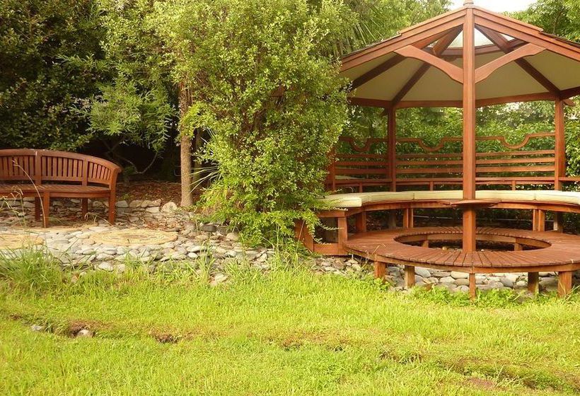 Joya Garden & Villa Studios 14