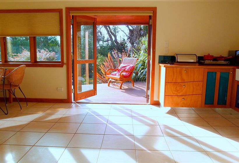 Joya Garden & Villa Studios 8