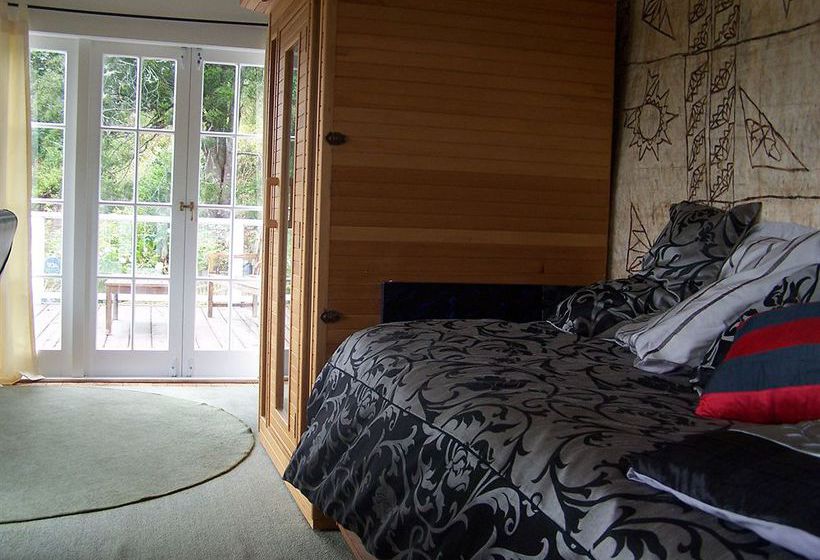 Bed and Breakfast Kauri Nest 9