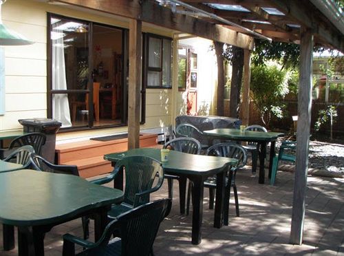 Paradiso Backpacker Hostel 16