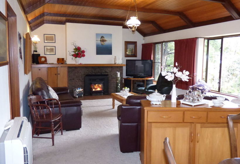 Avarest Bed And Breakfast 1