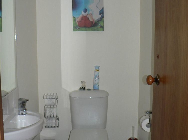 Avarest Bed And Breakfast 12