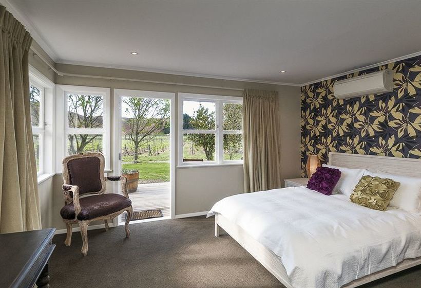 The Farmhouse At Mission Estate 2