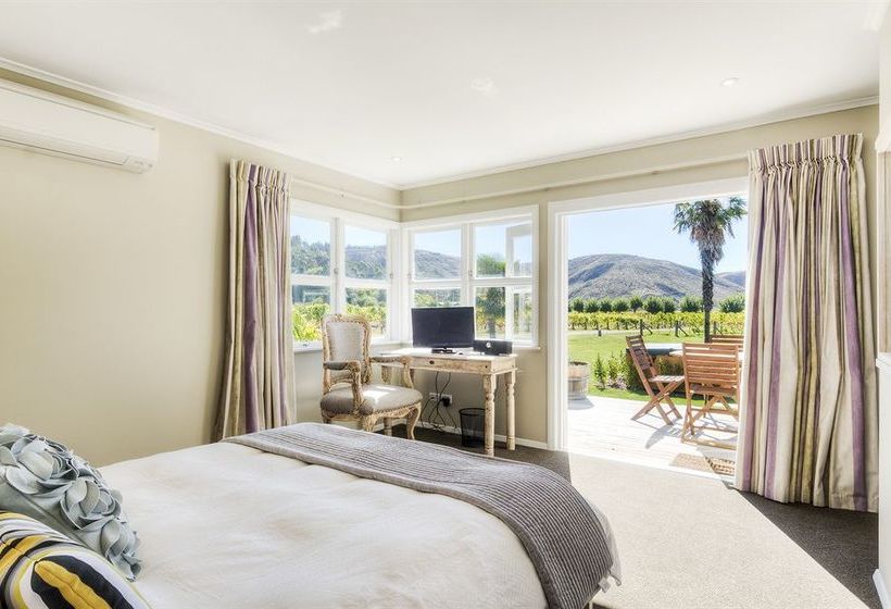 The Farmhouse At Mission Estate 5