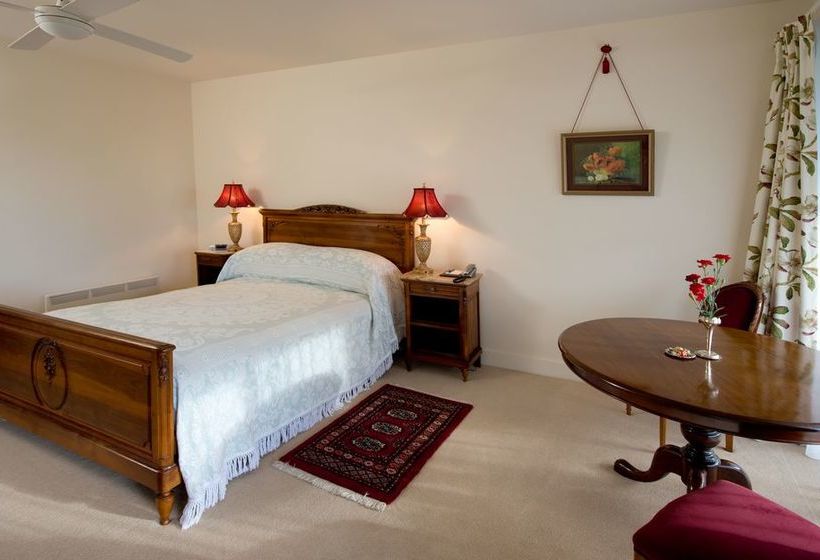 Hotel Ratanui Lodge 14