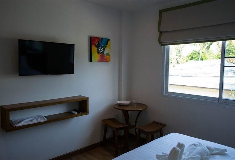 Hotel Maenam Bay Resort 3