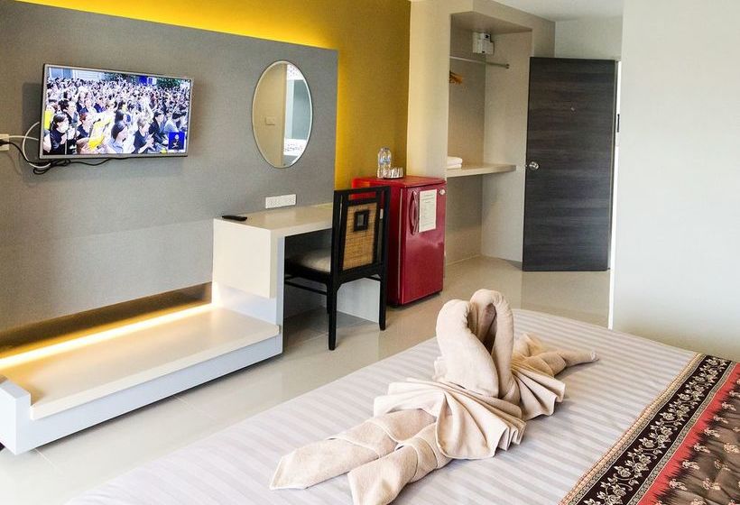 Hotel Silom Palace 12