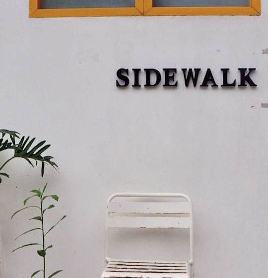 Pension Sidewalk Boutique 1