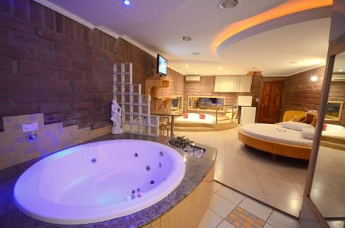 Motel Casa De Pedra  | Carazinho | Rio Grande do Sul | Brasil 1