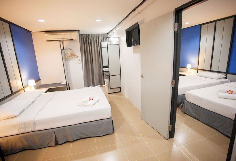 Hotel Regent Ngamwongwan 17