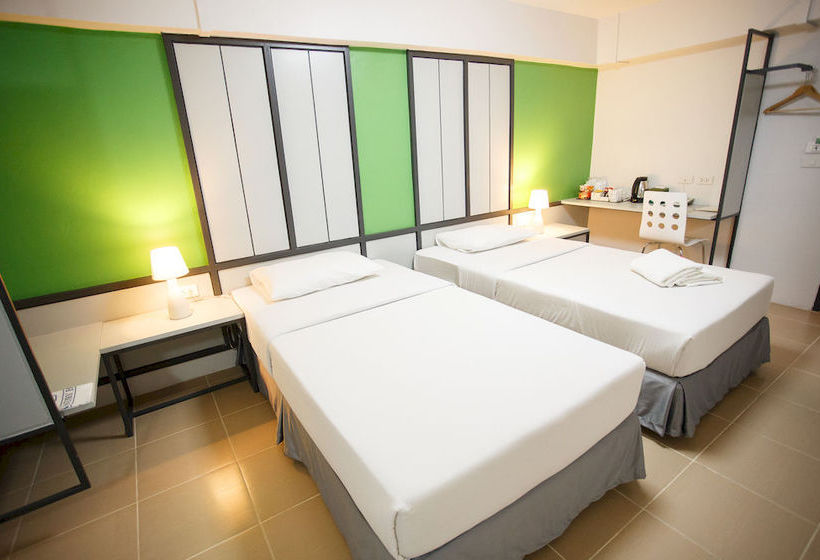 Hotel Regent Ngamwongwan 3