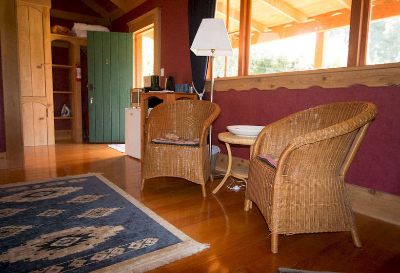 Hotel The River Lodge 3