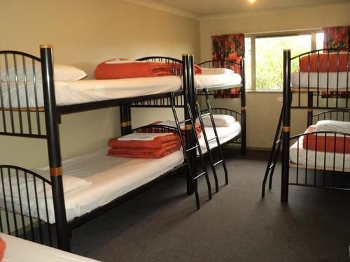 Albergue Tiki Lodge Isla Norte