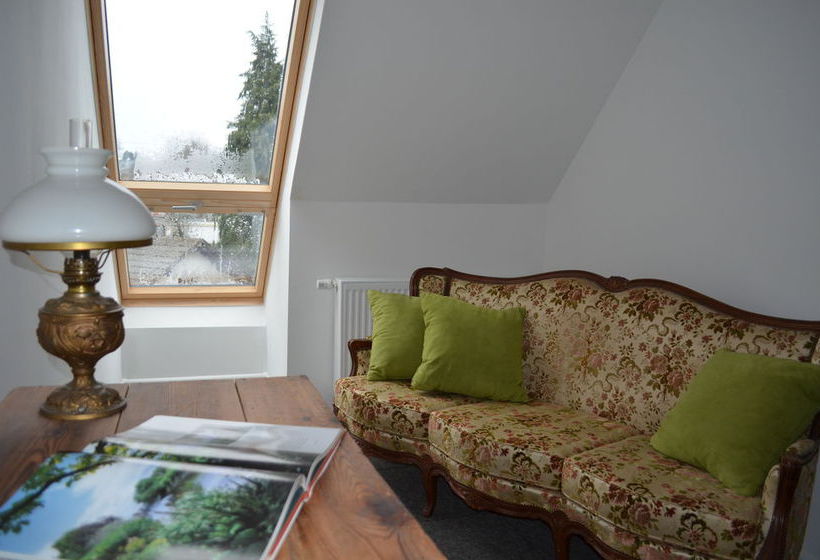 Hotel Café Verkehrt 13