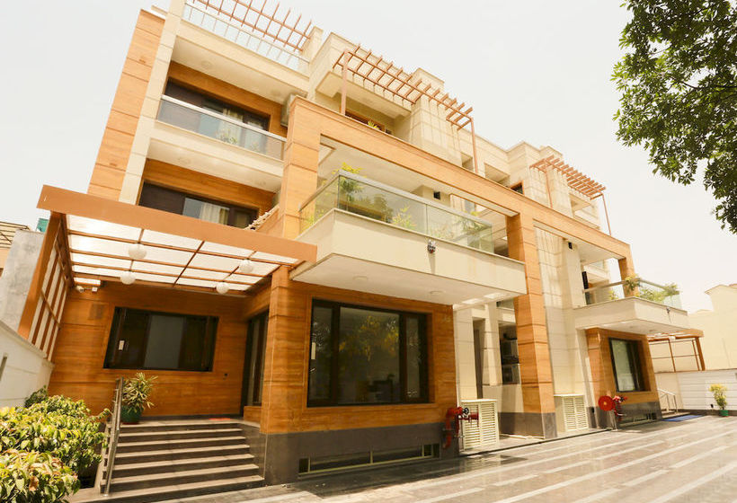 Hotel Alpina Residency Gurgaon 1