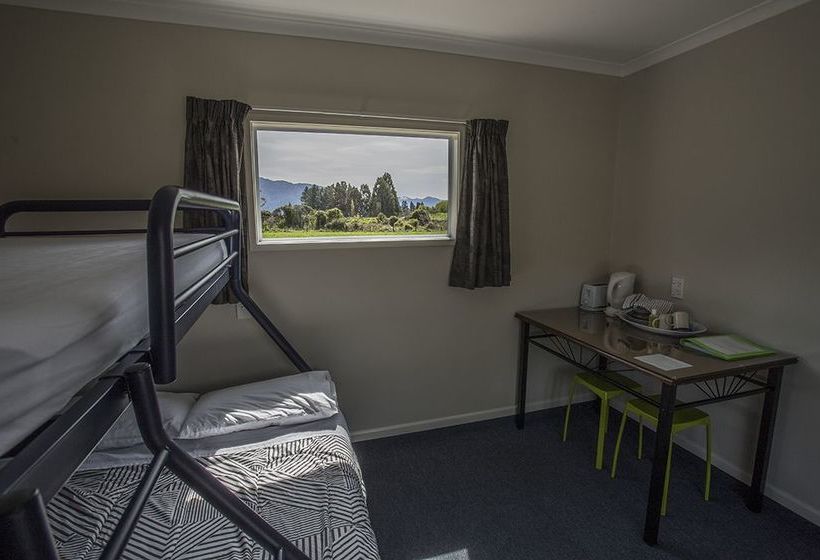 Hotel Fiordland Great Views Holiday Park 10