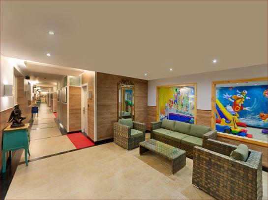 Hotel Mayfair Waves 10