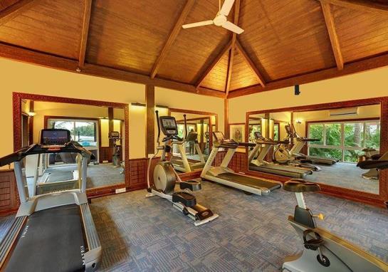 Hotel Mayfair Waves 17