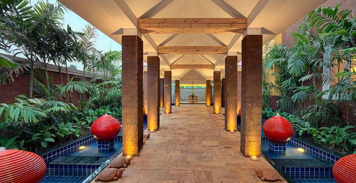 Hotel Mayfair Waves 2