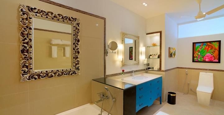 Hotel Mayfair Waves 9