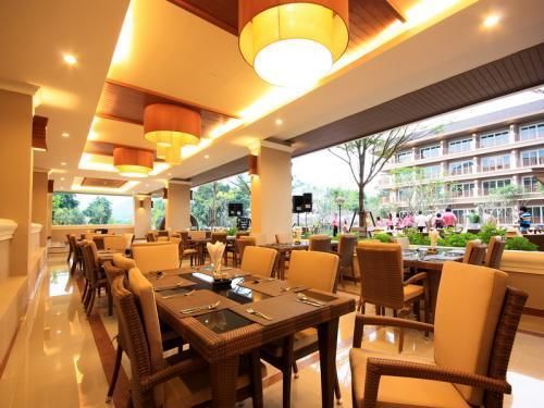 Hotel Romantic Resort And Spa 18