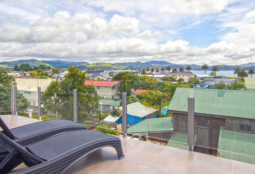 Esplanade Apartments 17