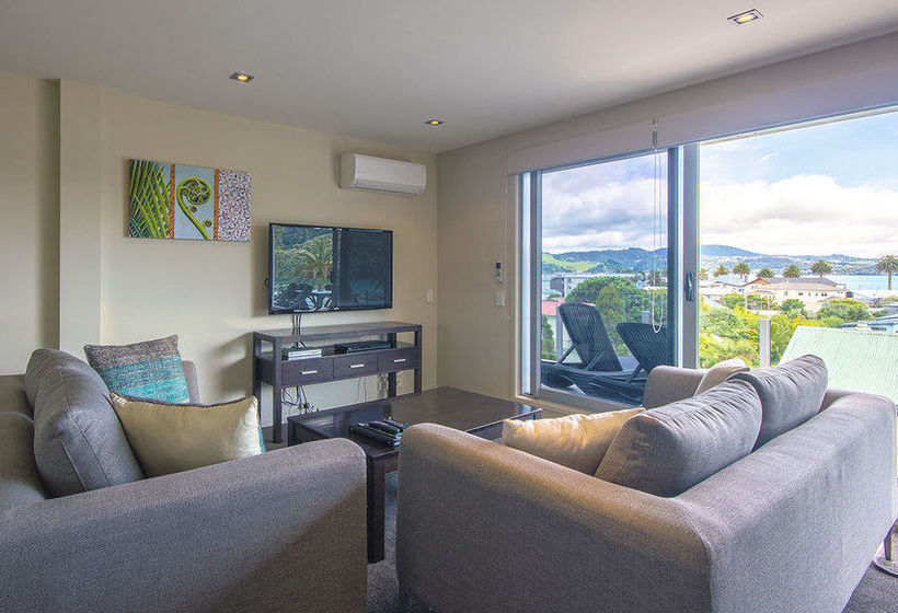 Esplanade Apartments 3