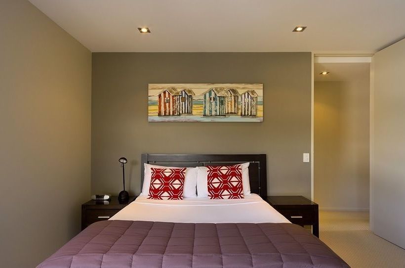 Esplanade Apartments 6