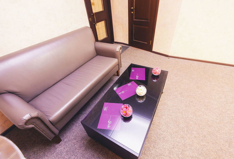 Hotel Shale On Komsomolsky 3