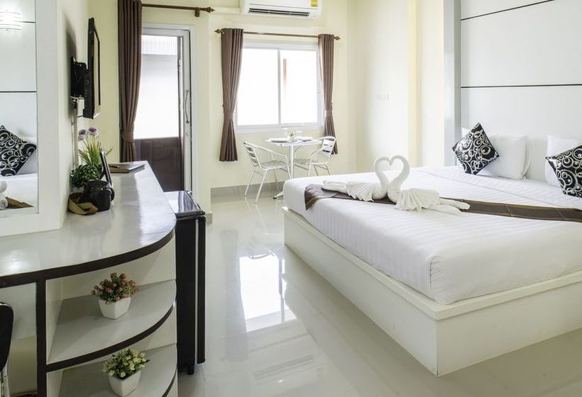 Hotel The Rich Residence 11