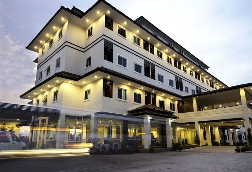 Hotel The Rich Residence 12